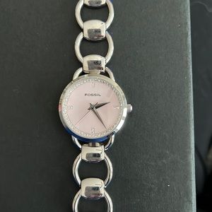 Fossil F2 pink dial stainless steel Watch with dial crystals. Quartz. Pre owned